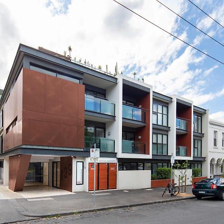 Rnr Serviced Apartments North Melbourne Exterior photo