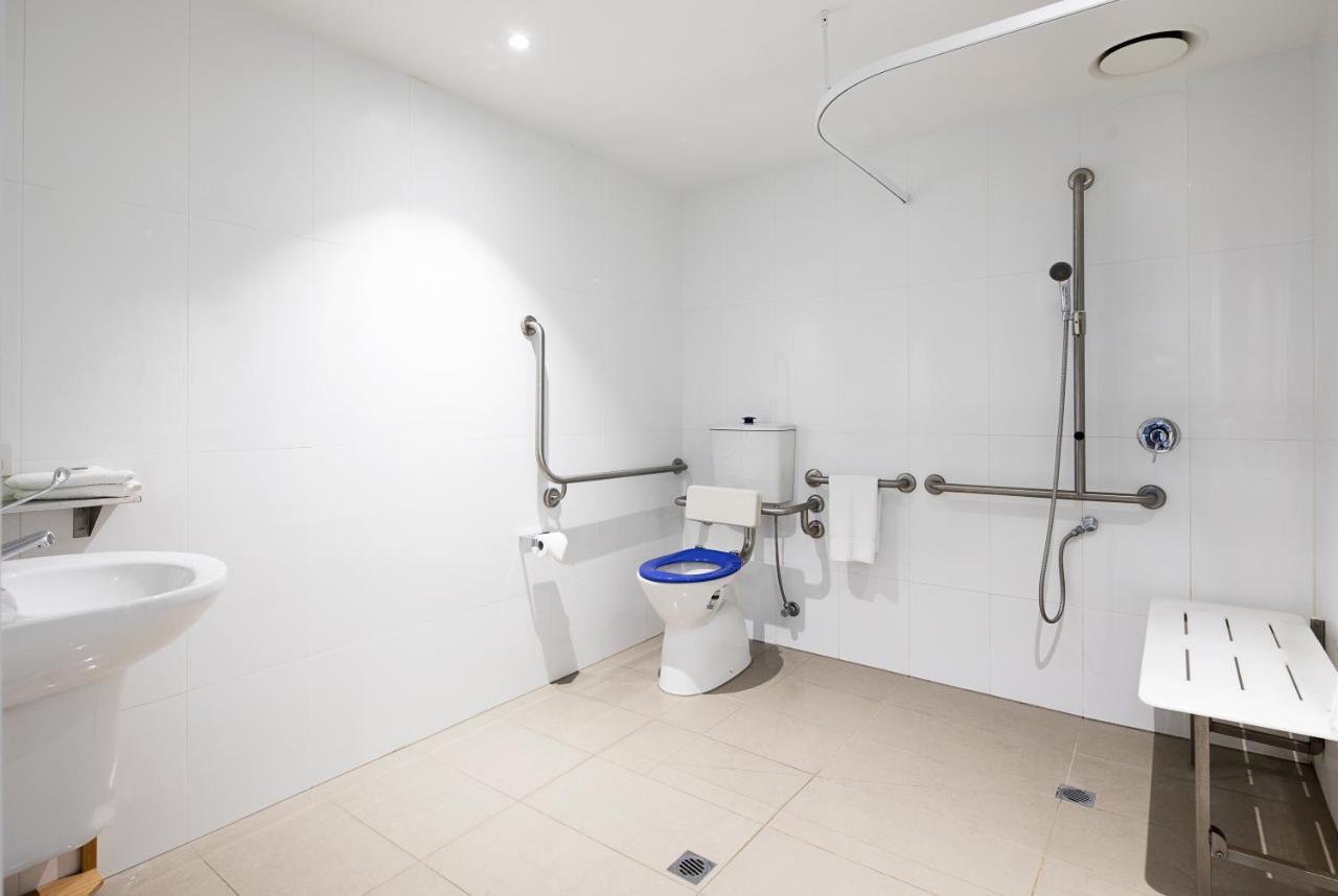 Rnr Serviced Apartments North Melbourne Exterior photo